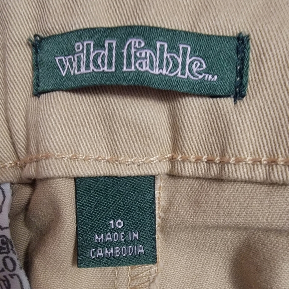 Wild Fable Mid-Rise Foldover Pants size 10 NWT - Picture 9 of 10